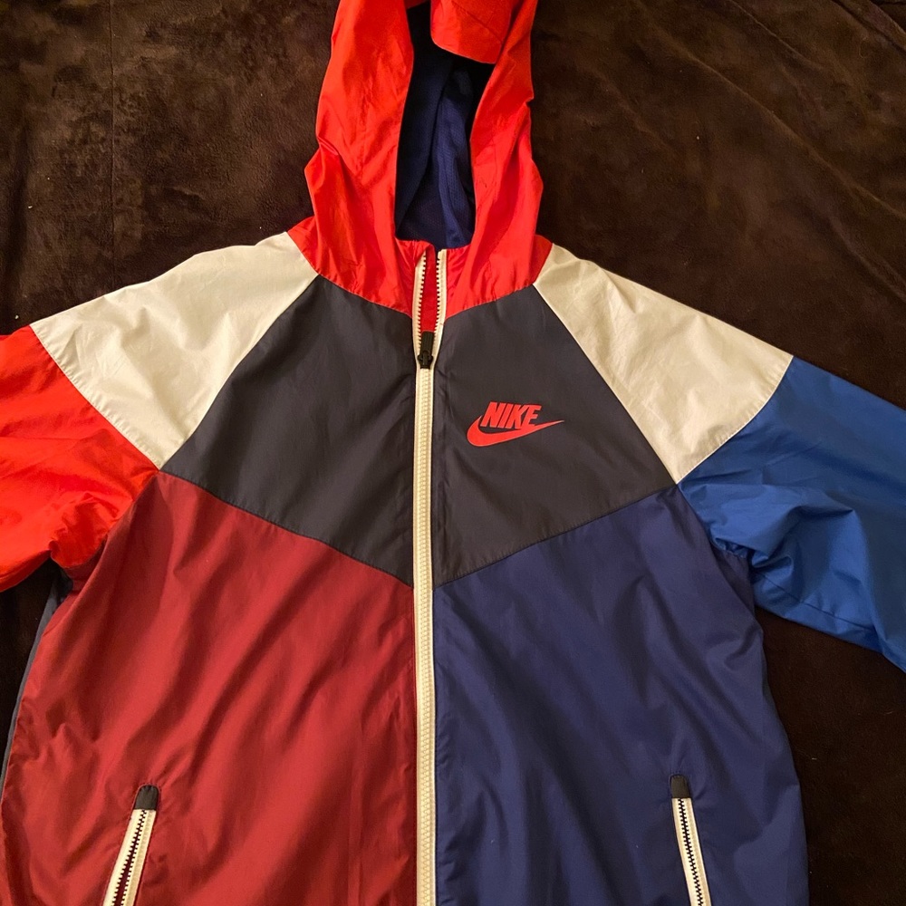 Nike windbreaker